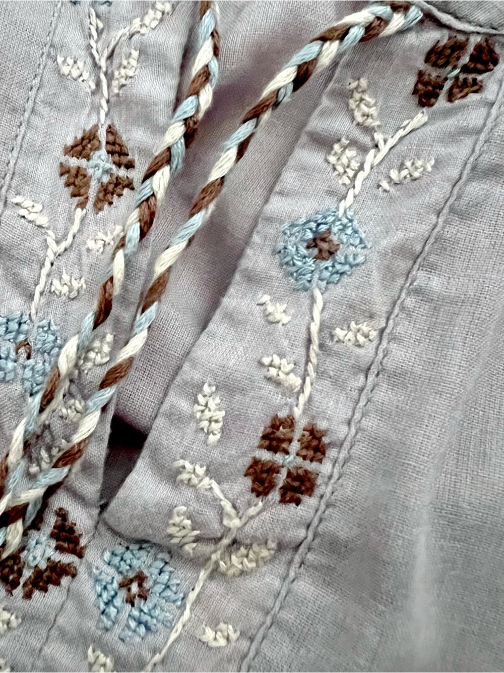 Hand Embroidered Tunic - Picture 4 of 10
